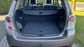 Lízing Hatchback Toyota Verso 2015