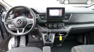 Leasing Passenger transport Renault Trafic 2023