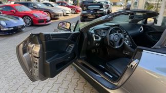 Leasing Convertible Aston Martin Vanquish 2015