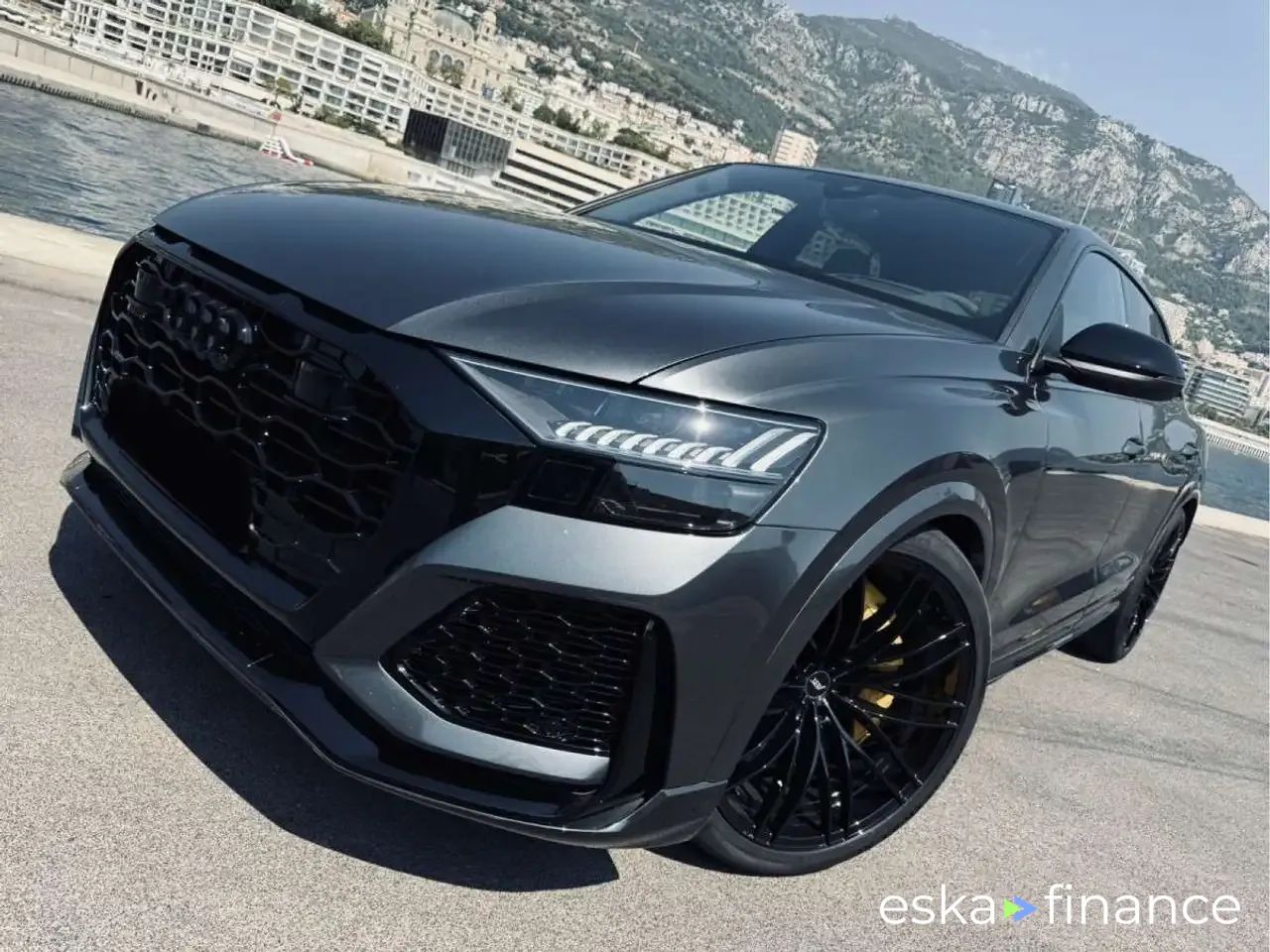 Finansowanie SUV Audi RS Q8 2024