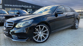 Van MERCEDES E TRIEDA SEDAN 2014