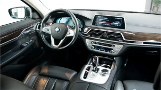 Leasing Sedan BMW 740 2018