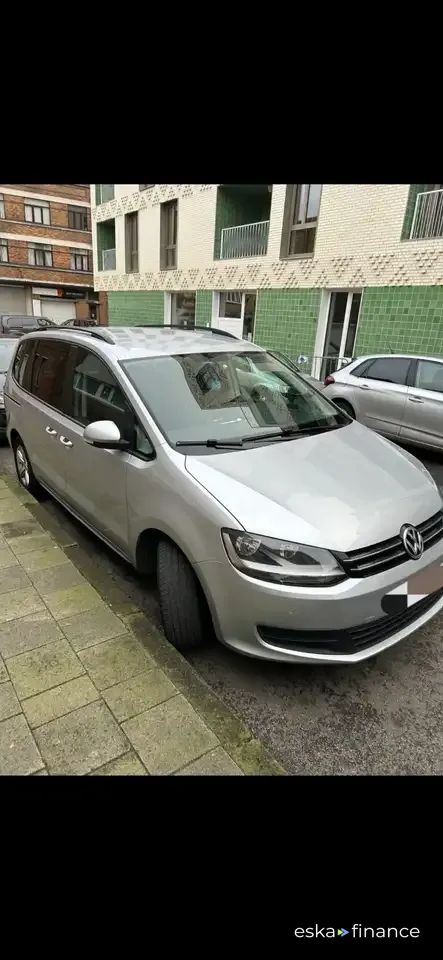 Leasing Hatchback Volkswagen Sharan 2012