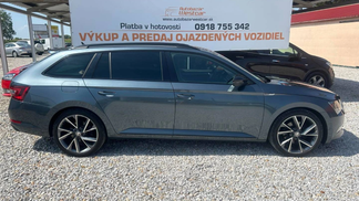 Wóz Skoda SUPERB COMBI 2018