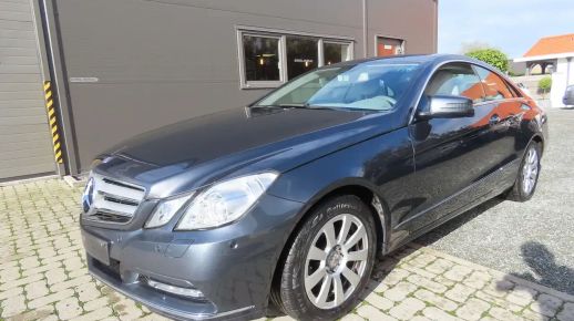 MERCEDES E 220 2012