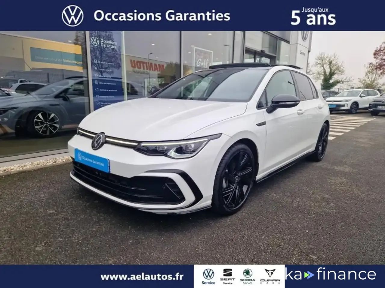 Leasing Sedan Volkswagen Golf 2023