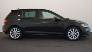 Financování Sedan Volkswagen Golf 2018