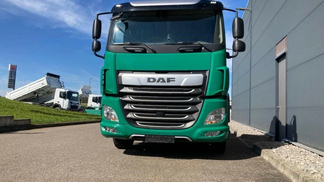 Ciągnik siodłowy DAF CF 2019