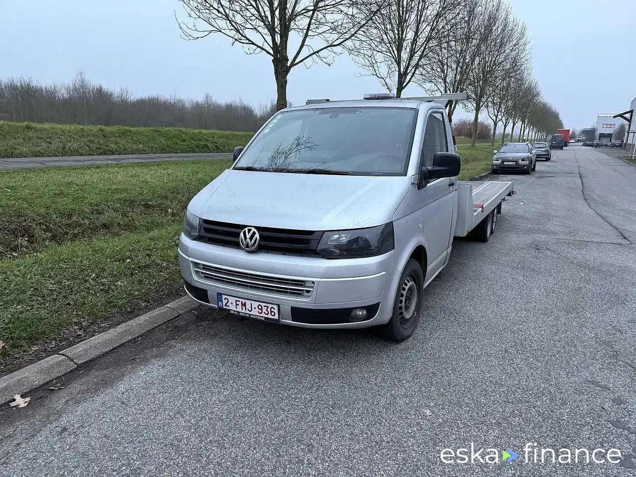 Lízing Hatchback Volkswagen T5 Transporter 2011