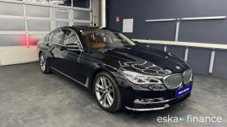 Lízing Sedan BMW 740 2017