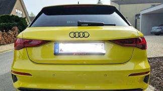 Hatchback Audi A3 2021