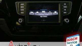 Lízing Hatchback Volkswagen Touran 2017