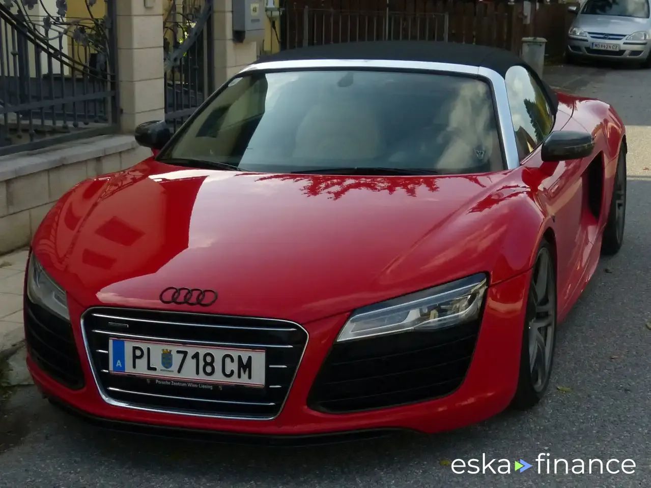 Lízing Kabriolet Audi R8 2014