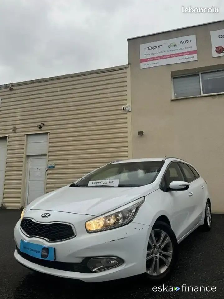 Leasing Wagon Kia CEED SW / CEE'D SW 2013