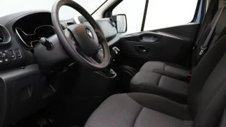 Lízing Hatchback Renault Trafic 2020