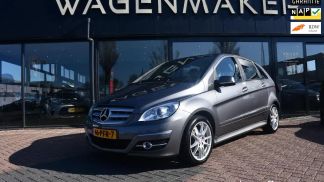 Financování Hatchback MERCEDES B 160 2011