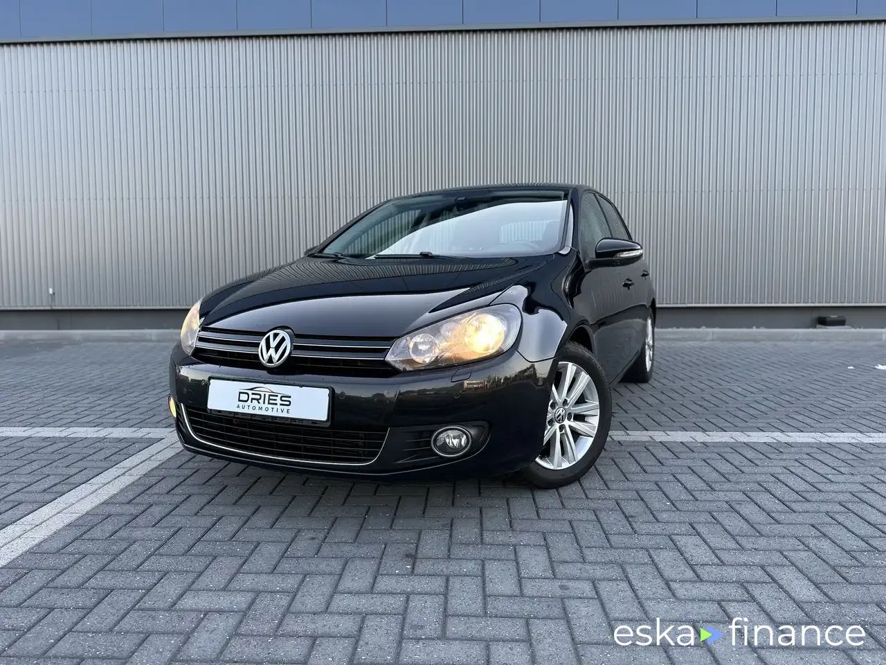 Lízing Sedan Volkswagen Golf 2011