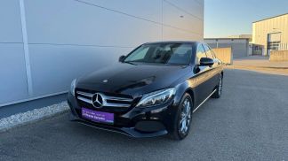 Lízing Sedan MERCEDES C 180 2015
