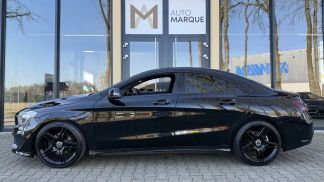 Lízing Sedan MERCEDES CLA 180 2015