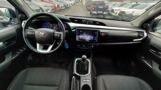 Finansowanie SUV Toyota Hilux 2020