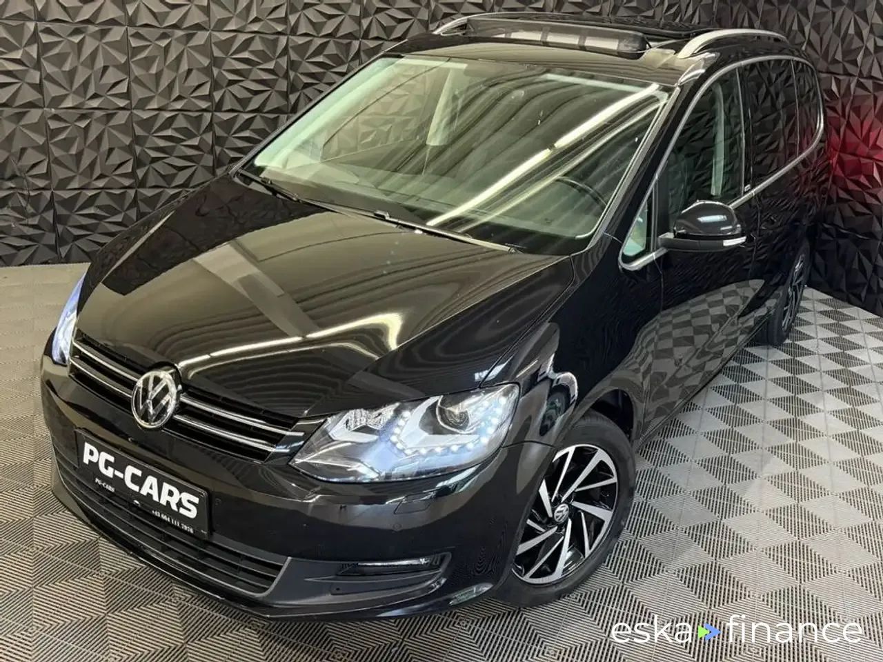Lízing Hatchback Volkswagen Sharan 2019