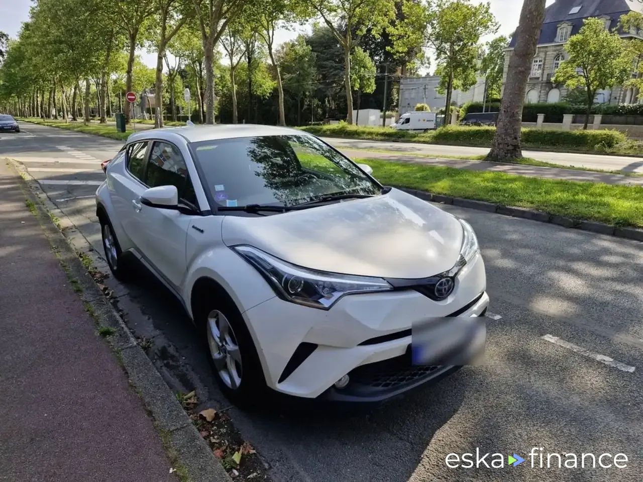 Finansowanie SUV Toyota C-HR 2019