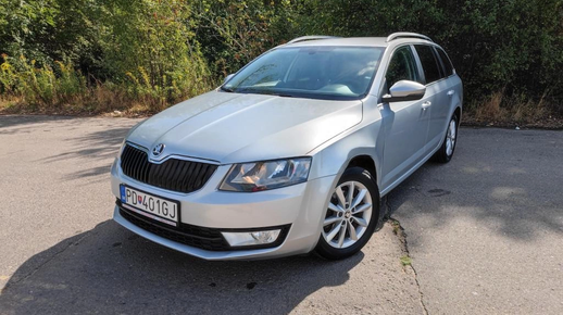 Skoda OCTAVIA COMBI 2015