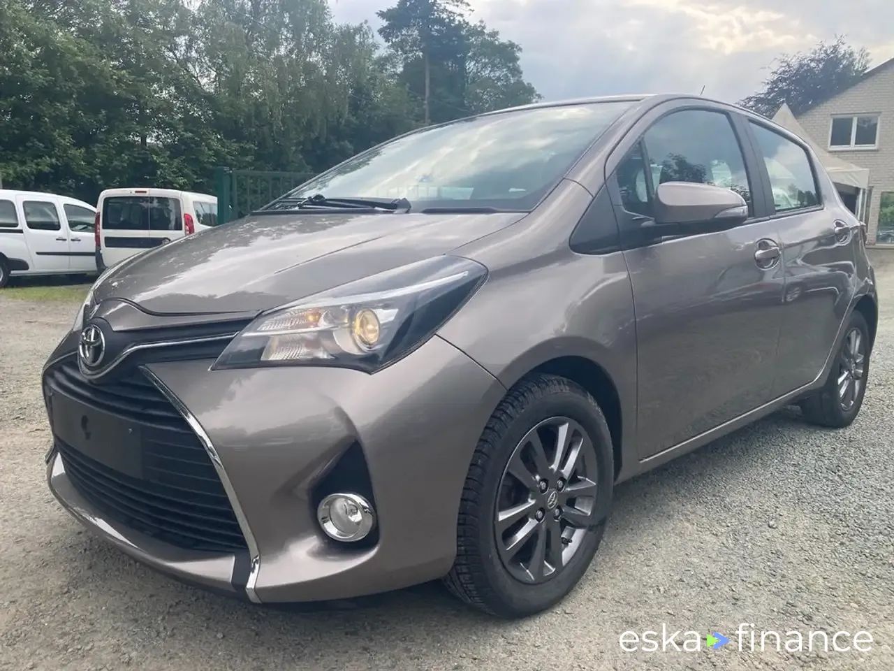 Finansowanie Hatchback Toyota Yaris 2015