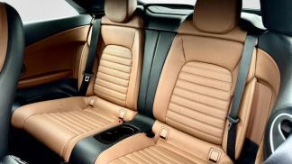 Lízing Kabriolet MERCEDES C 200 2021
