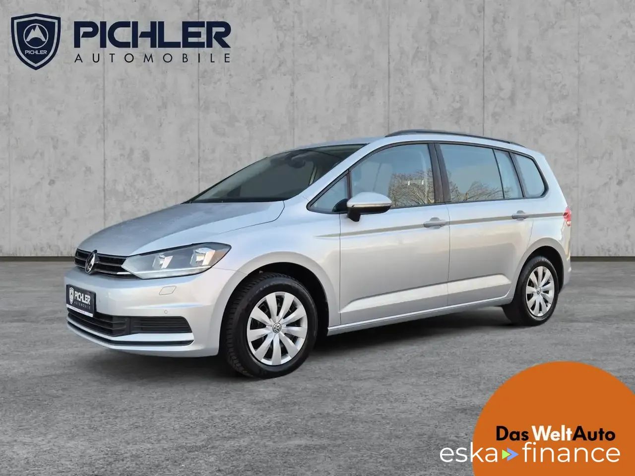 Lízing Hatchback Volkswagen Touran 2021
