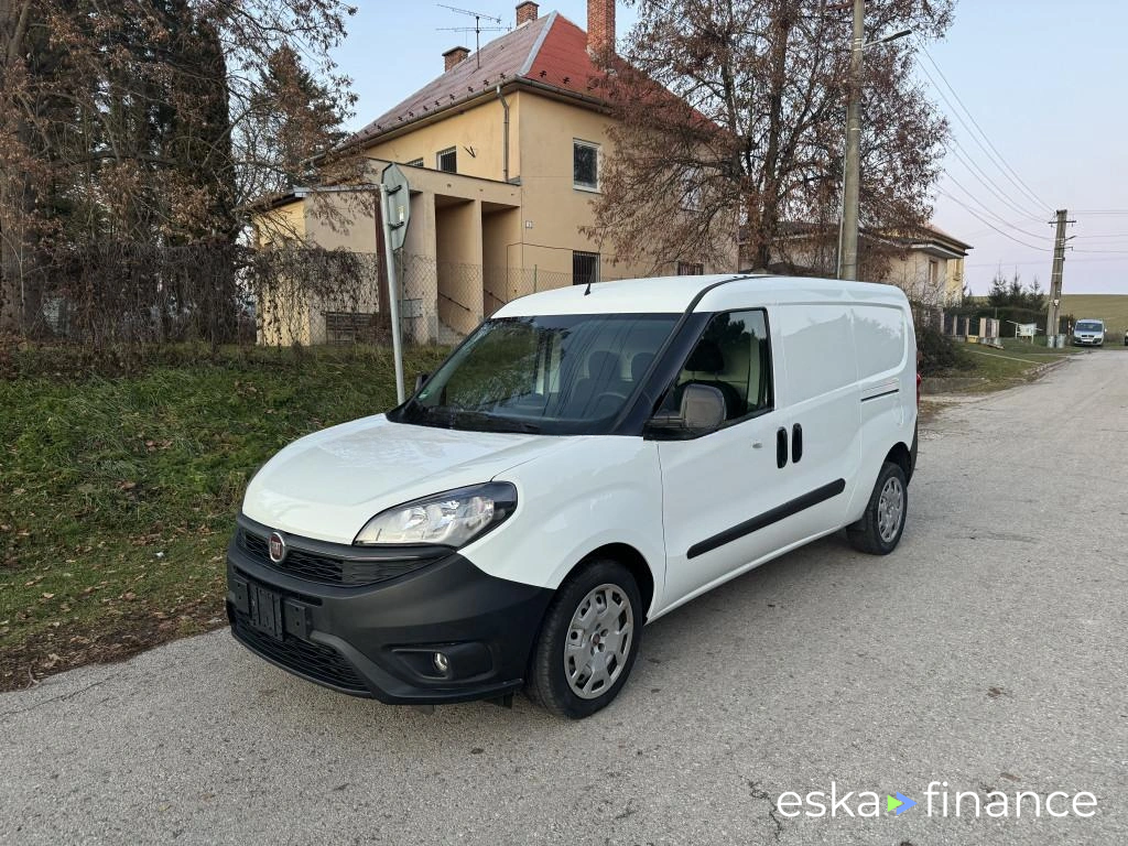 Finansowanie Zamknięte pudełko Fiat Doblo 2020