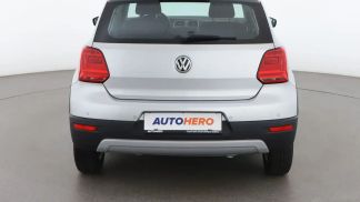 Lízing Hatchback Volkswagen Polo 2015