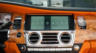Leasing Convertible Rolls-Royce Dawn 2017
