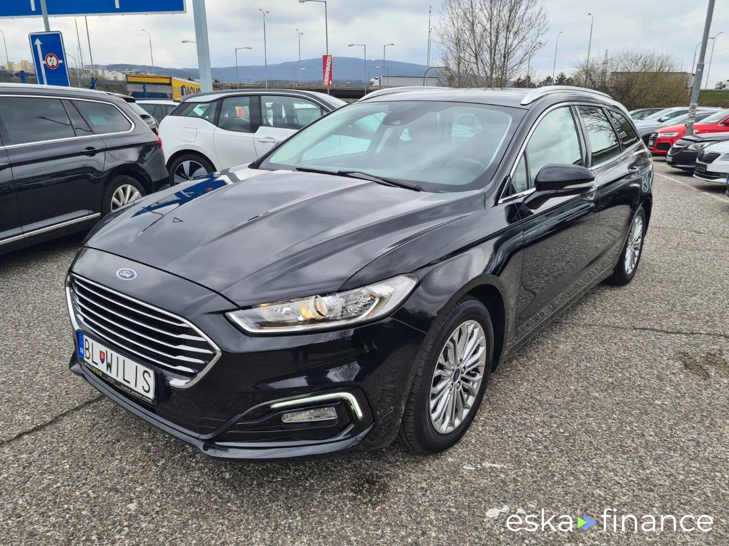 Lízing Vagón Ford MONDEO COMBI 2020