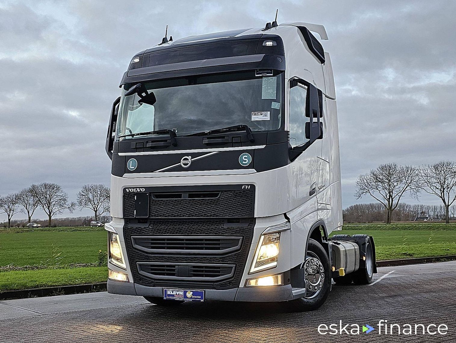 Lízing Traktor Volvo FH 500 2018