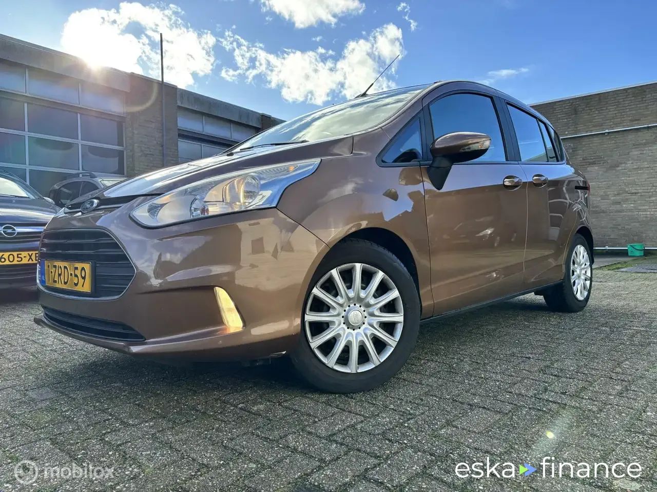 Lízing Hatchback Ford B-Max 2015