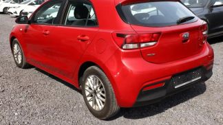 Hatchback Kia Rio 2020