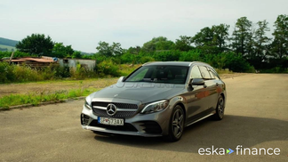 Finansowanie Wóz MERCEDES C TRIEDA 2020