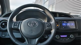 Leasing Hatchback Toyota Yaris 2020