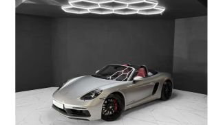 Finansowanie Zamienny Porsche 718 2023