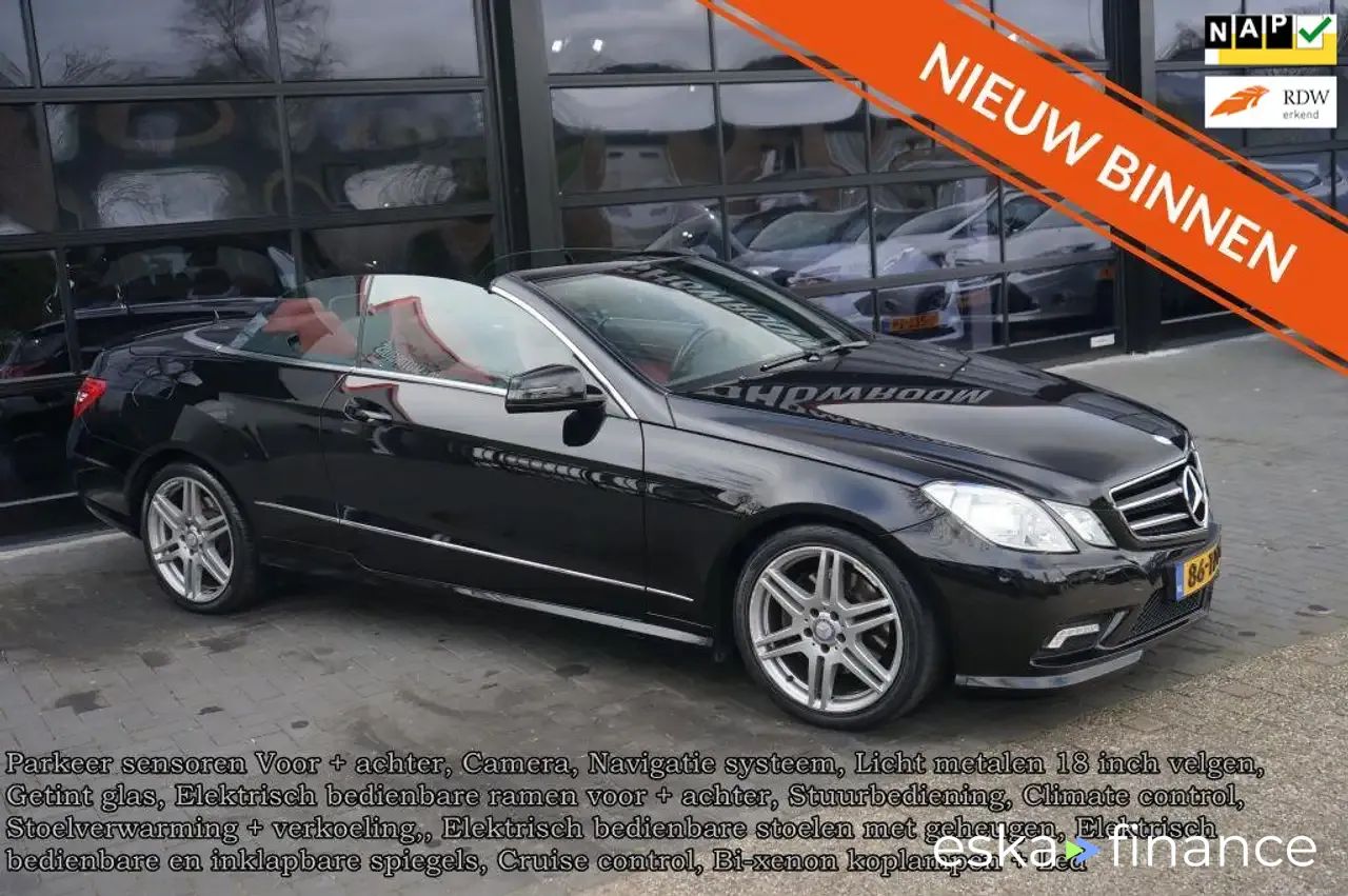 Lízing Kabriolet MERCEDES E 250 2010