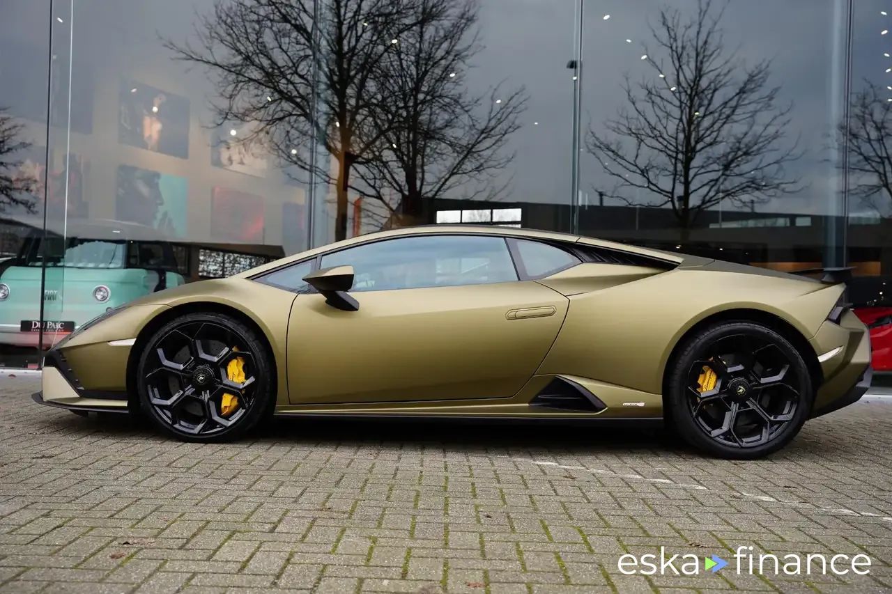 Leasing Coupe Lamborghini Huracán 2023