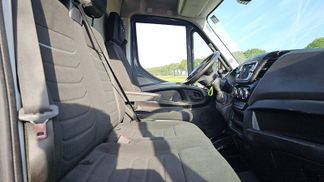 Leasing Van Iveco DAILY 35C18 2023