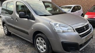 Lízing Hatchback Peugeot Partner 2017