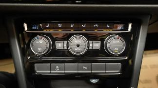 Lízing Hatchback Volkswagen Touran 2019