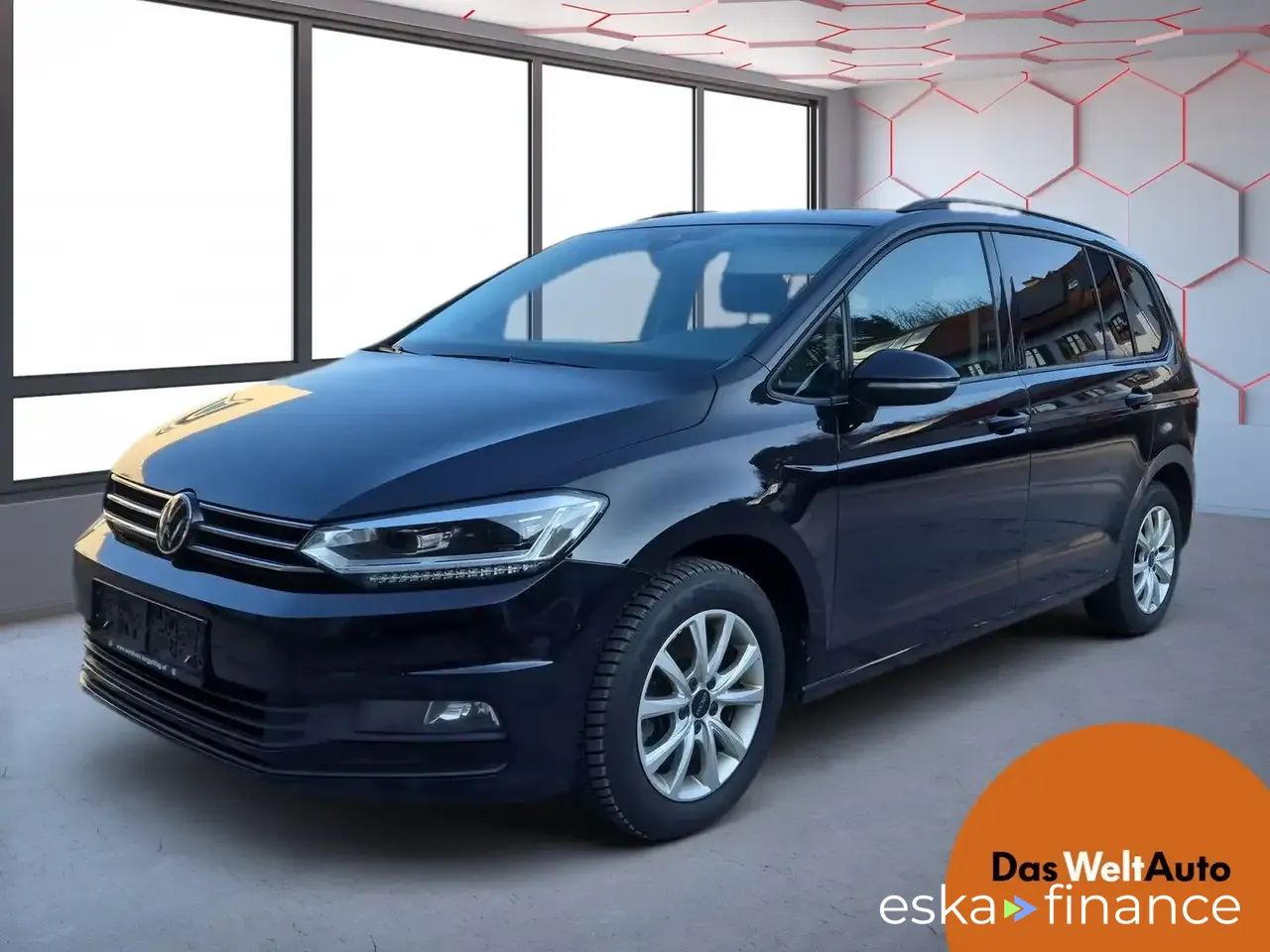 Lízing Hatchback Volkswagen Touran 2022