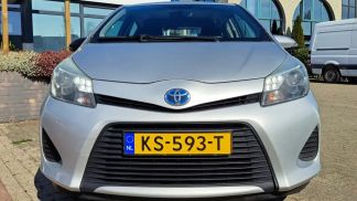 Leasing Hatchback Toyota Yaris 2012