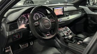 Lízing Sedan Audi S8 2017