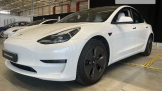 Lízing Sedan Tesla Model 3 2021