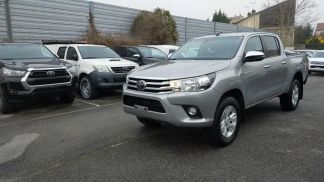 Finansowanie SUV Toyota Hilux 2020